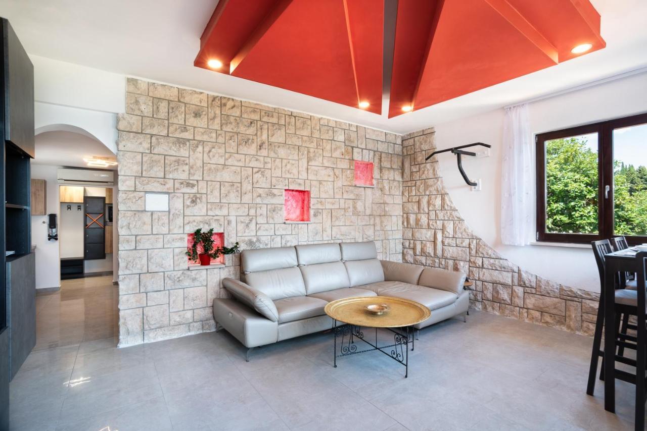 Apartments Vila Toni Portorož Buitenkant foto