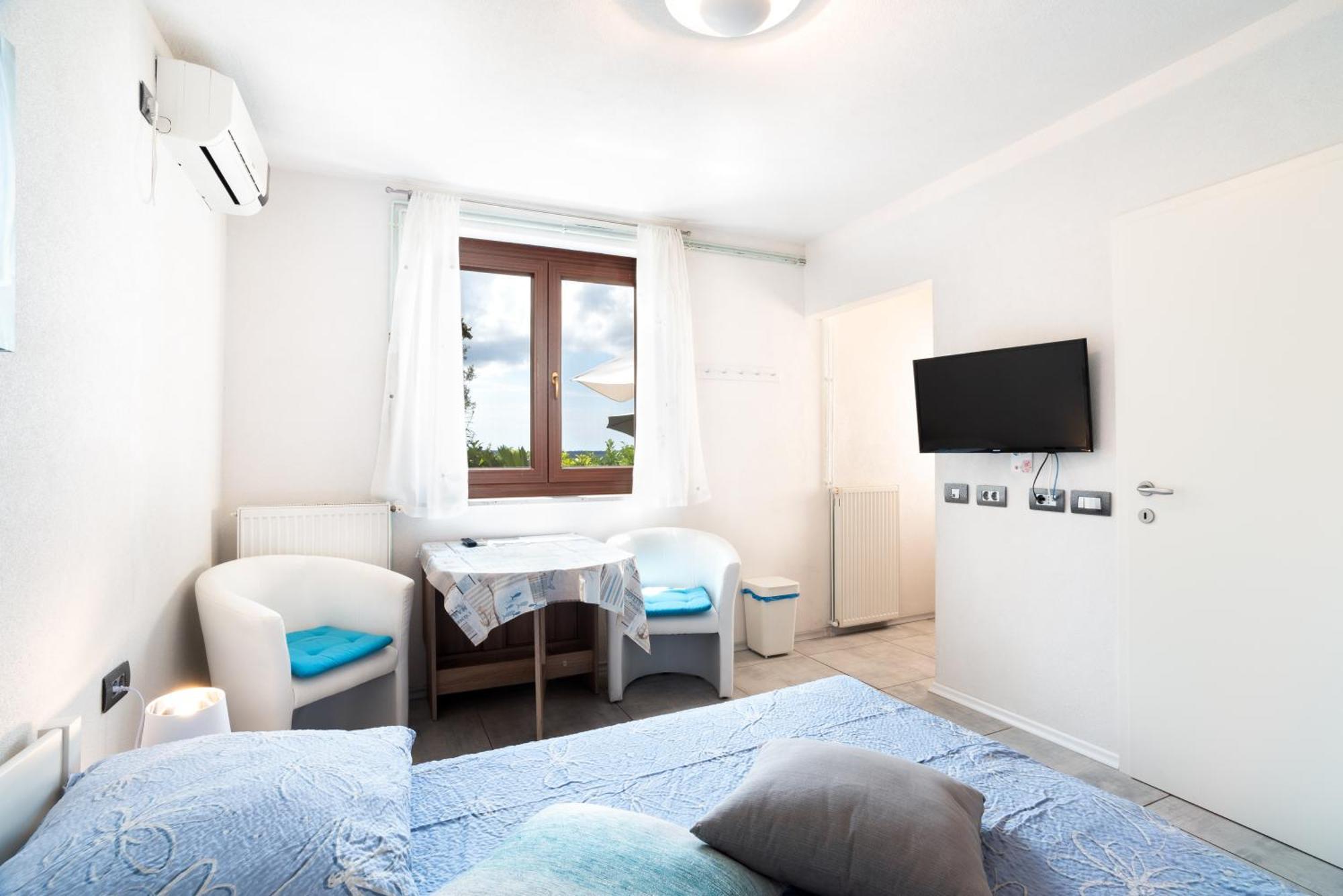 Apartments Vila Toni Portorož Buitenkant foto
